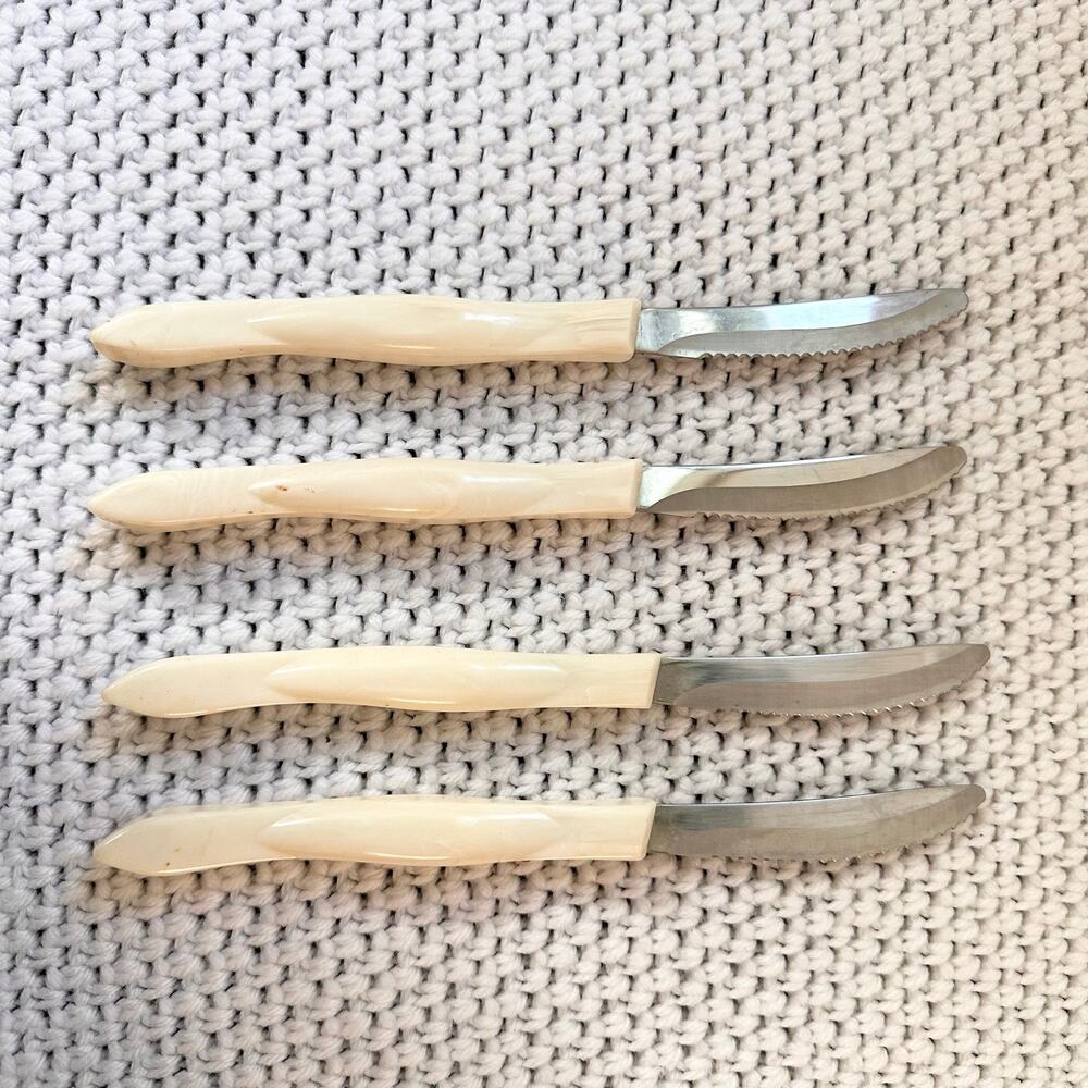 Cutco 1759 JJ Set 4 Serrated Steak Knives Pearl White Handle Made in USA